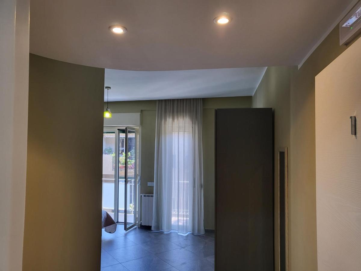 Casa Dello Stretto Otel Messina Dış mekan fotoğraf