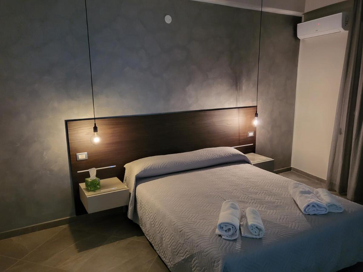 Casa Dello Stretto Otel Messina Dış mekan fotoğraf