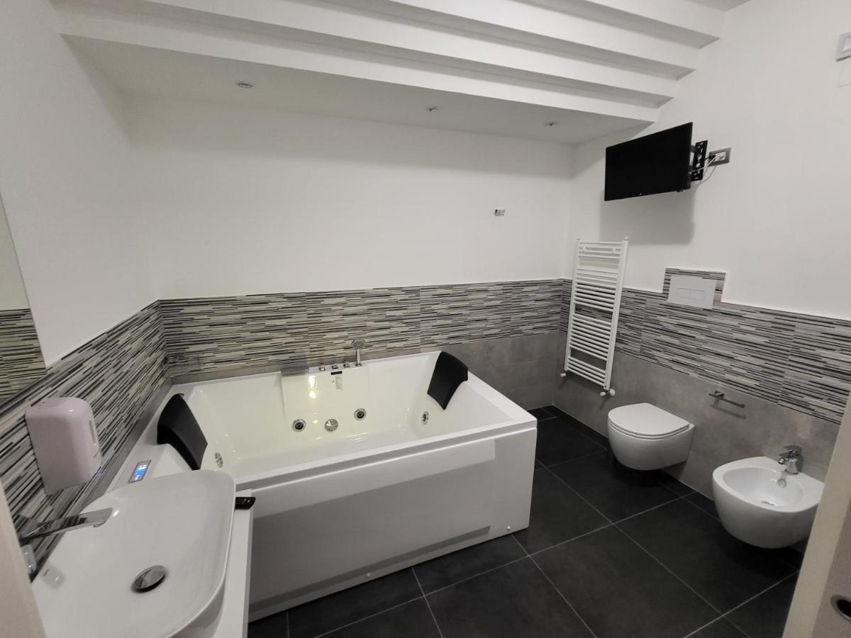 Casa Dello Stretto Otel Messina Dış mekan fotoğraf