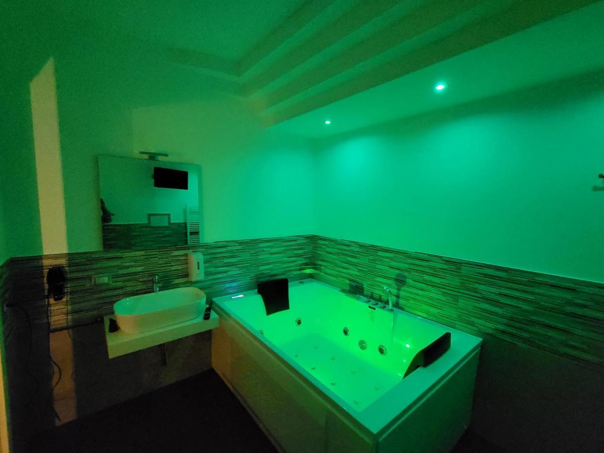 Casa Dello Stretto Otel Messina Dış mekan fotoğraf