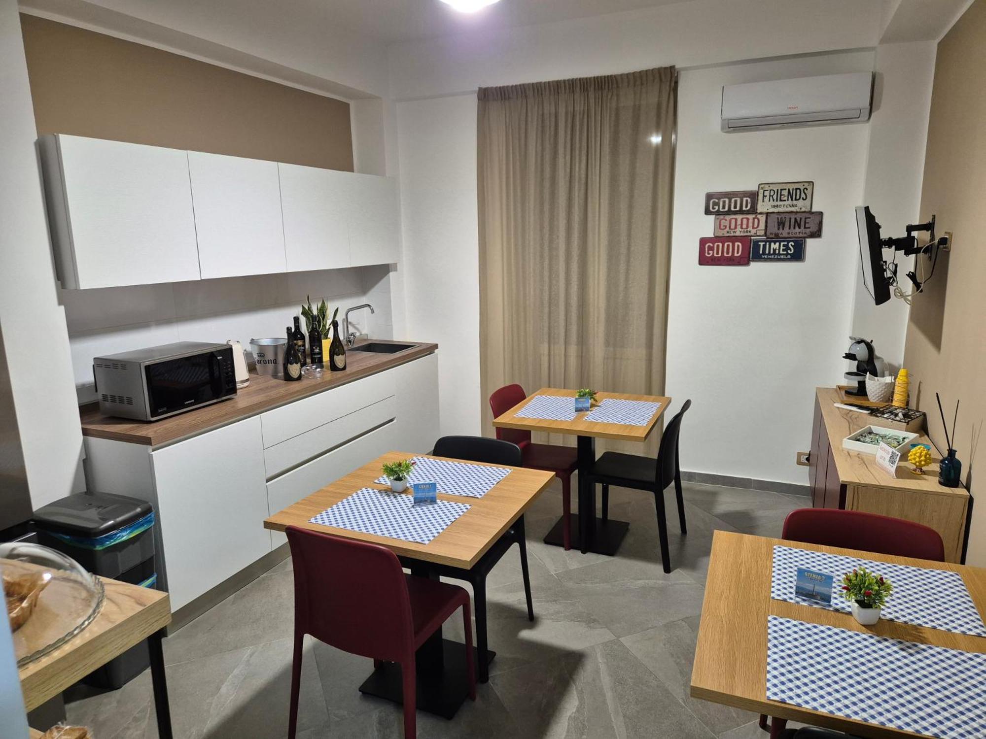Casa Dello Stretto Otel Messina Dış mekan fotoğraf